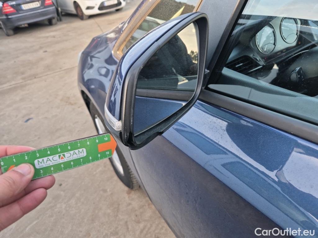  Bmw  Serie 2 BMW  Gran Tourer/2018/5P/monovolumen compacto 216d Business #26