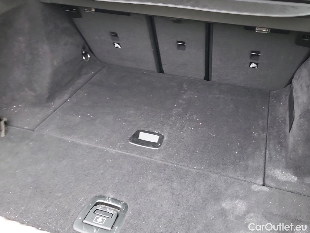  Bmw  Serie 3 BMW  / 2015 / 5P / familiar 318d Touring #8