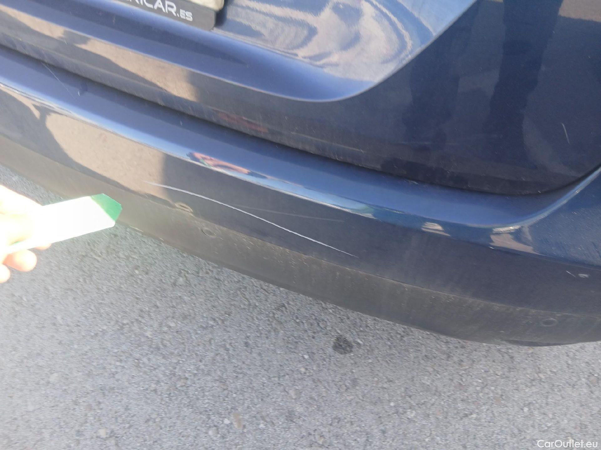  Renault  Scenic RENAULT Scénic / 2016 / 5P / monovolumen compacto Zen Energy dCi 96kW (130CV) #30