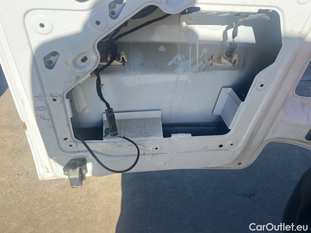  Peugeot  Expert PEUGEOT  / 2016 / 4P / furgón Furgón Premium 1.5 BlueHDi 100 Standard (AC) #31