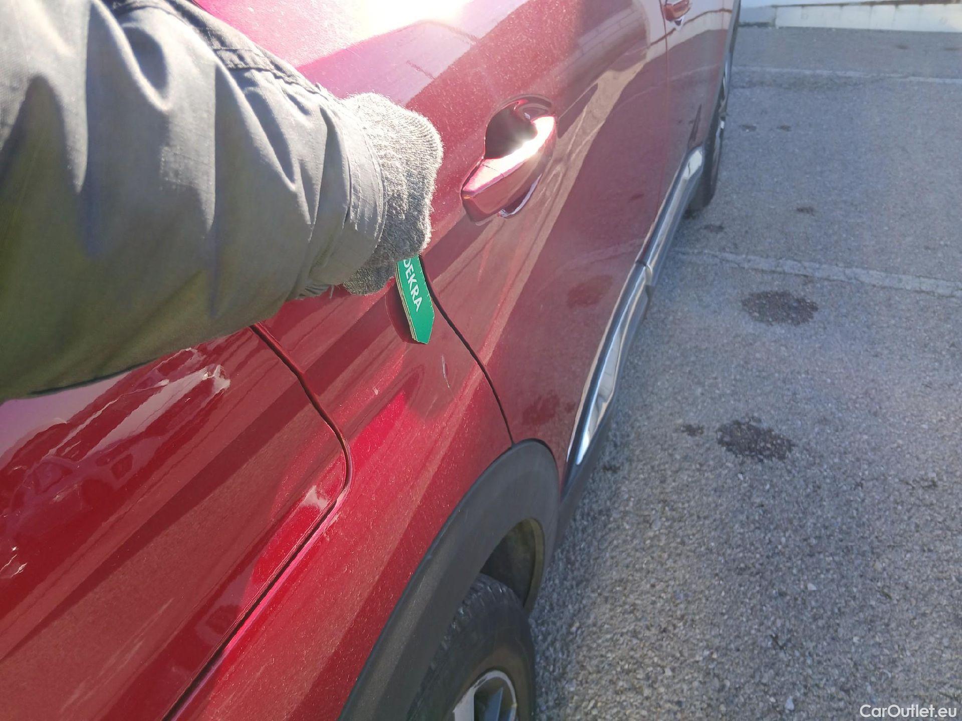  Peugeot  3008 PEUGEOT  / 2020 / 5P / todoterreno 1.5 BlueHDi 96kW (130CV) S&S Allure Pack #14