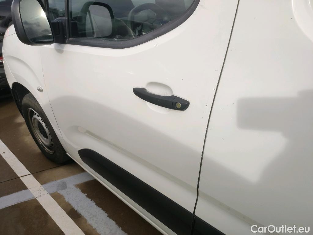  Peugeot  Partner PEUGEOT  / 2018 / 4P / furgón derivado de turismo Premium Standard 600kg BlueHDi 73kW #18