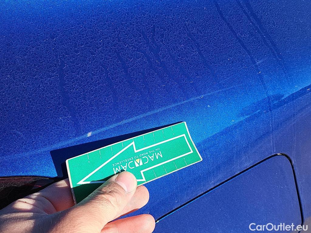  Renault  Captur RENAULT  / 2020 / 5P / todoterreno Intens TCe 90 #32