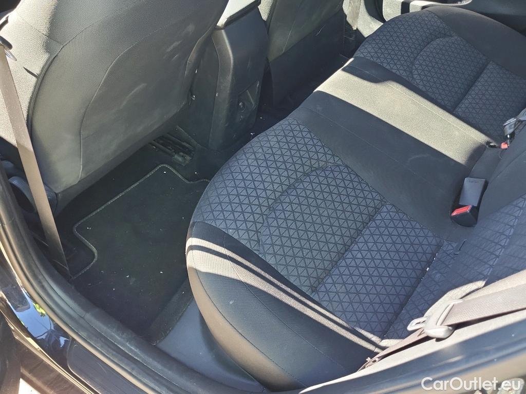  KIA  Cee'd KIA Ceed / 2021 / 5P / berlina con portón 1.0 T-GDi 74kW (100CV) Concept #25