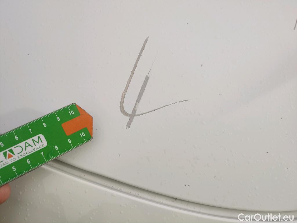  Peugeot  Partner PEUGEOT  / 2018 / 4P / furgón derivado de turismo Premium Standard 600kg BlueHDi 73kW #17