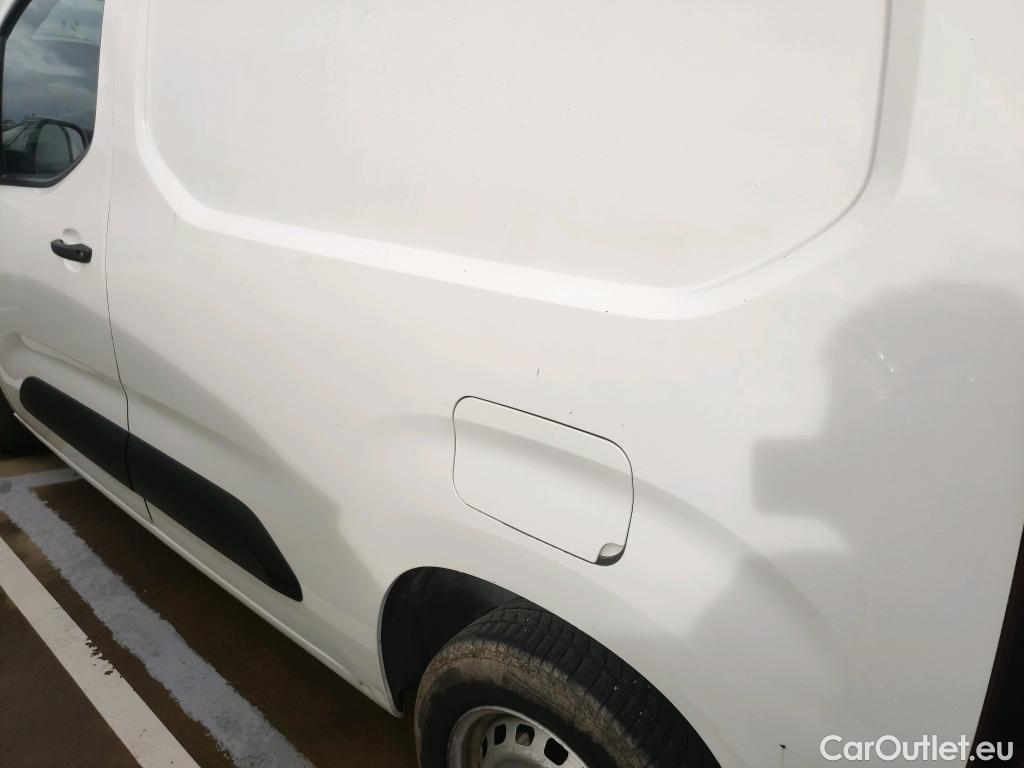  Peugeot  Partner PEUGEOT  / 2018 / 4P / furgón derivado de turismo Premium Standard 600kg BlueHDi 73kW #13