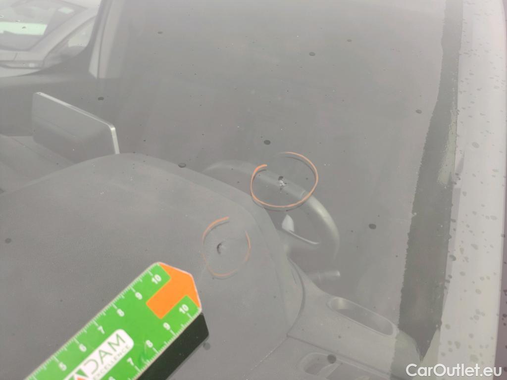  Peugeot  Partner PEUGEOT  / 2018 / 4P / furgón derivado de turismo Premium Standard 600kg BlueHDi 73kW #2