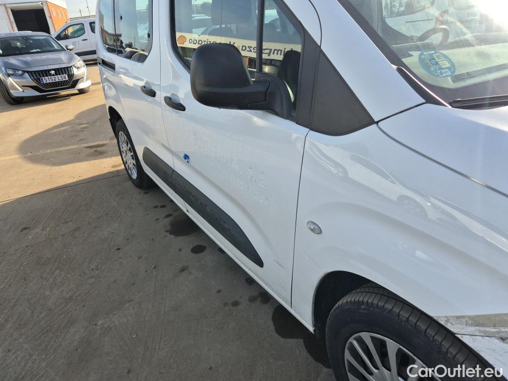  Toyota  Proace TOYOTA  CITY COMBI 1.5D 75kW (100CV) GX L1 (AC) #21