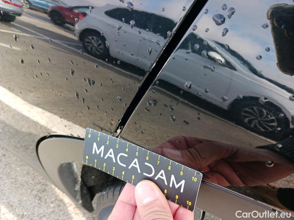  Bmw  X2 BMW   sDrive18i (CX3) #39