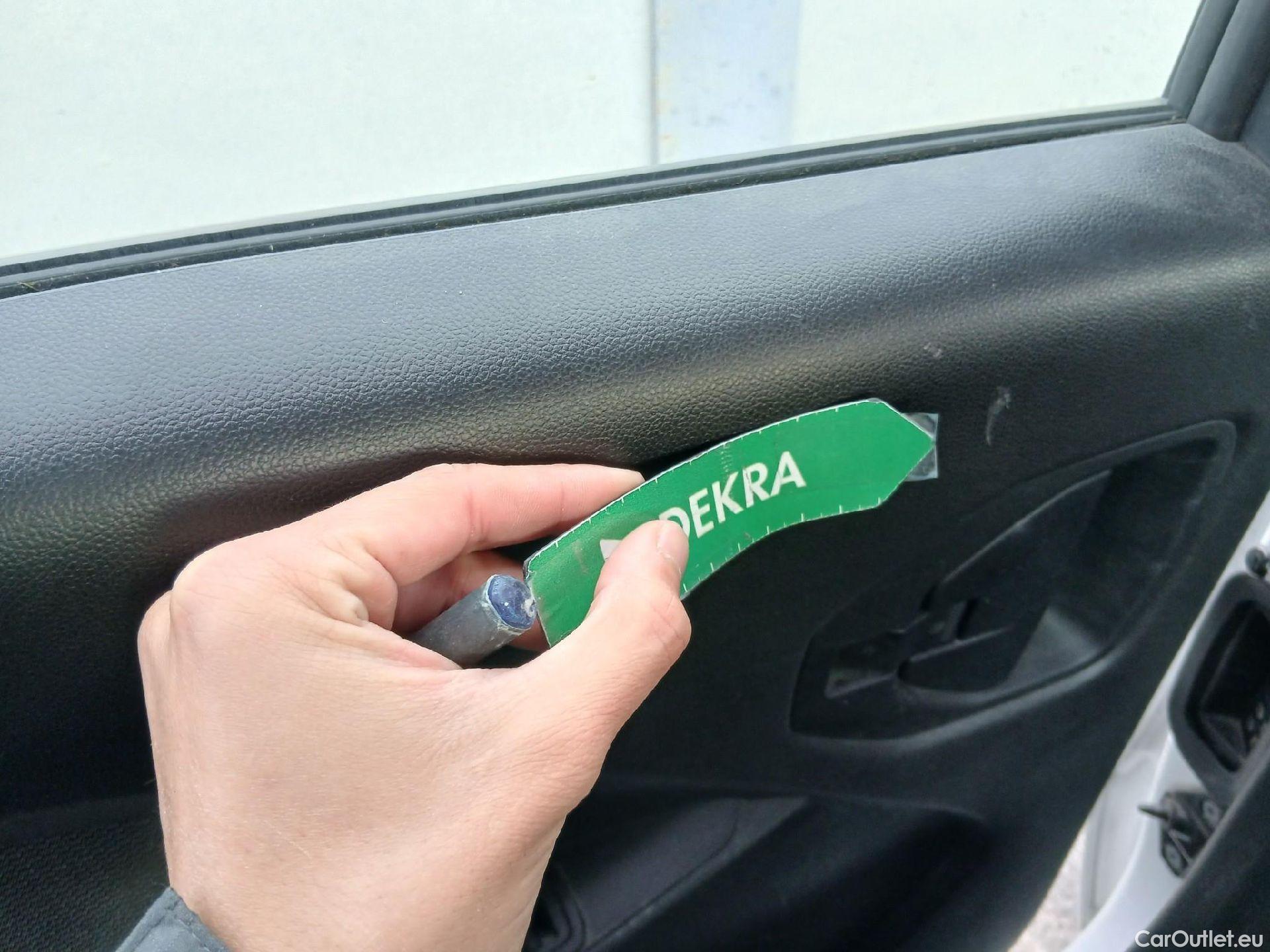  Renault  Kangoo RENAULT  Combi / 2021 / 5P / combi Life Edition One 1.5 Blue dCi 70kW(95CV) (IND)(AC) #25