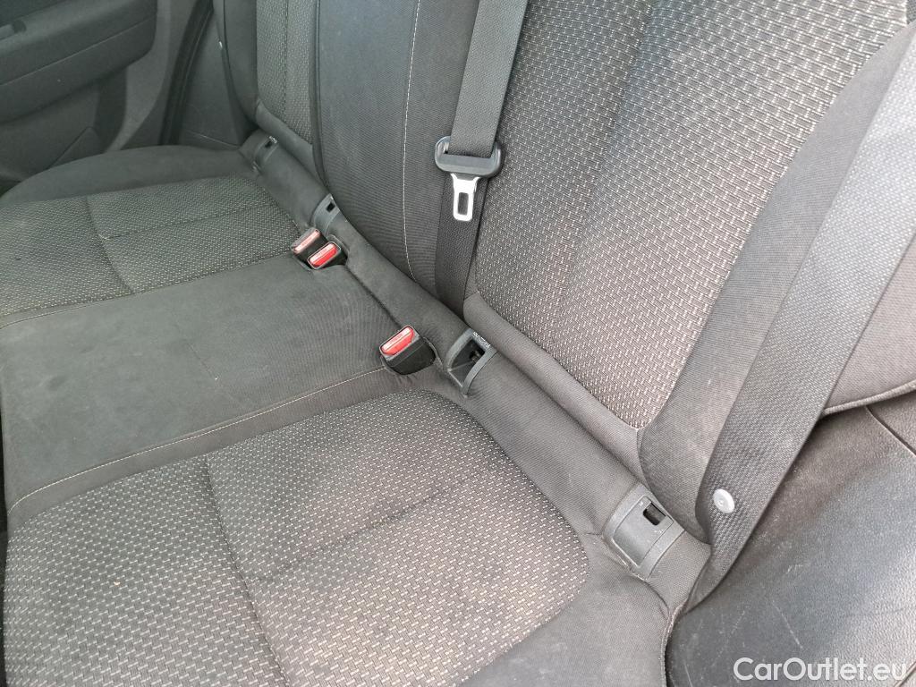  Renault  Kadjar RENAULT  / 2019 / 5P / crossover Intens Blue dCi 85kW (115CV) (CX) #8