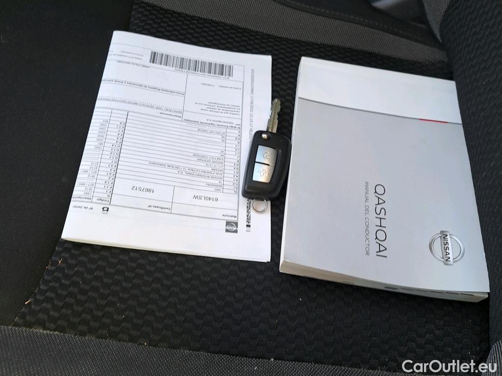  Nissan  Qashqai NISSAN  / 2017 / 5P / todoterreno DIG-T 103 kW (140 CV) E6D ACENTA #1