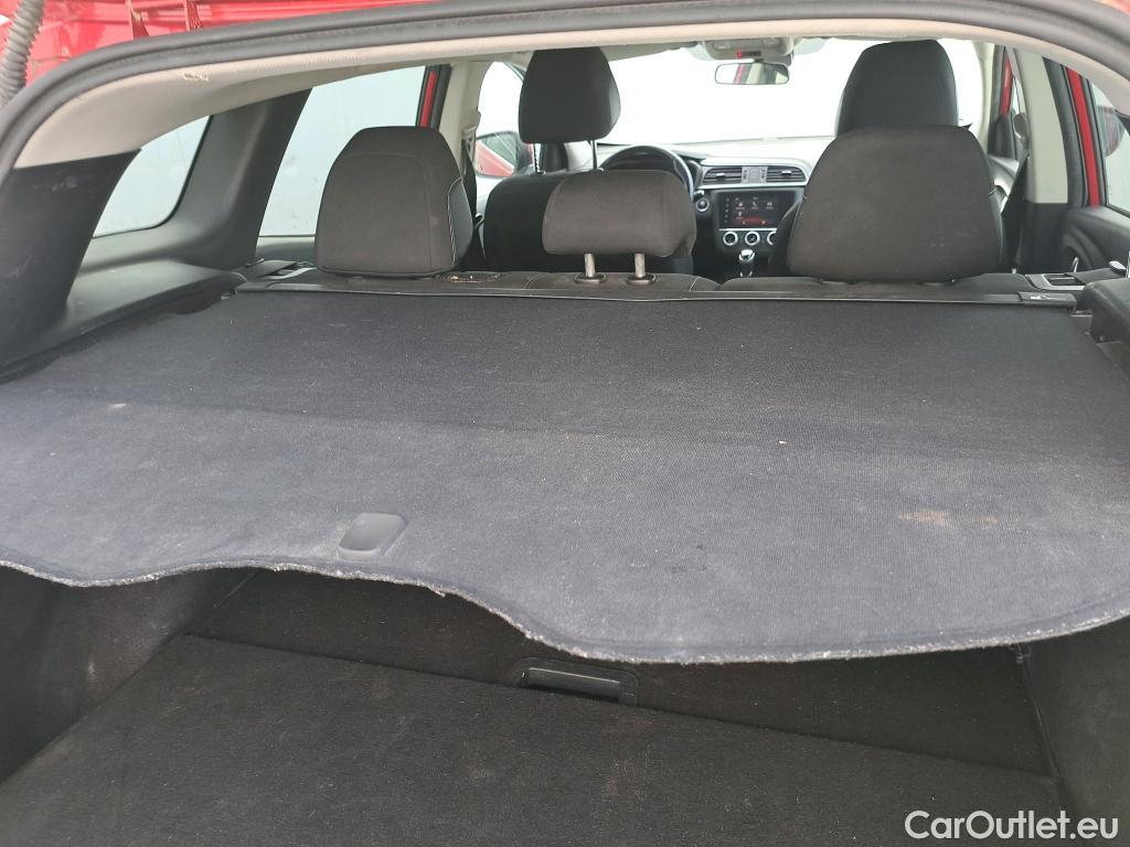  Renault  Kadjar RENAULT  / 2019 / 5P / crossover Intens Blue dCi 85kW (115CV) (CX) #31