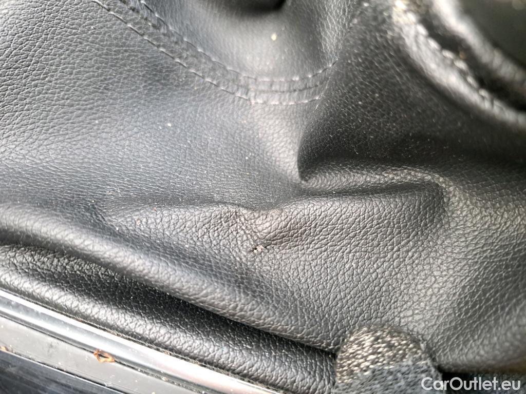  Renault  Kadjar RENAULT  / 2019 / 5P / crossover Intens Blue dCi 85kW (115CV) (CX) #34