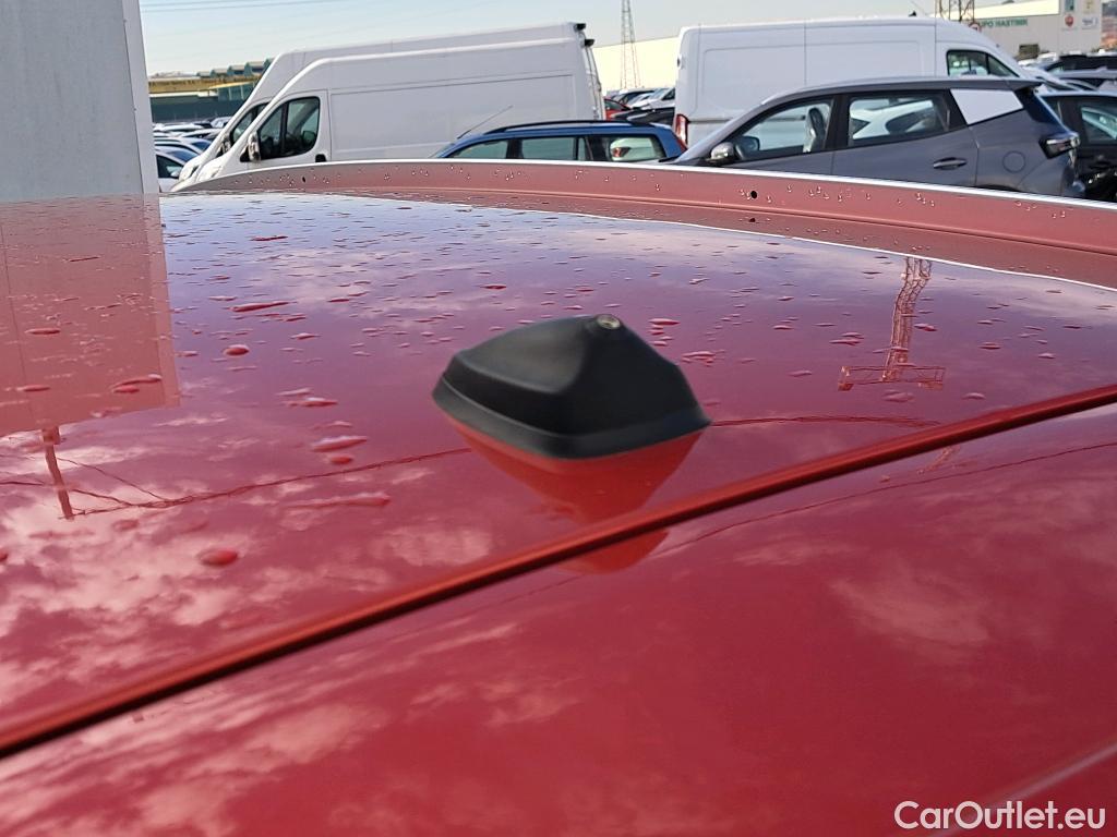  Renault  Kadjar RENAULT  / 2019 / 5P / crossover Intens Blue dCi 85kW (115CV) (CX) #51