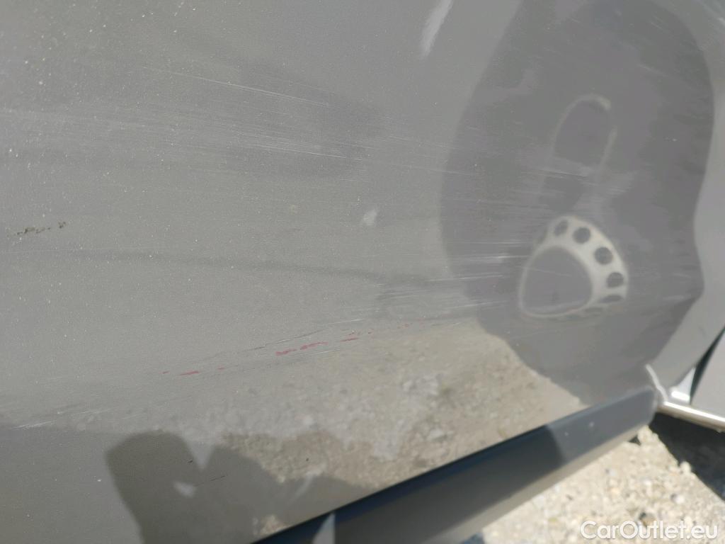  Opel  Vivaro OPEL  / 2019 / 4P / combi 1.5 Diésel 88kW (120CV) M Std Express #26