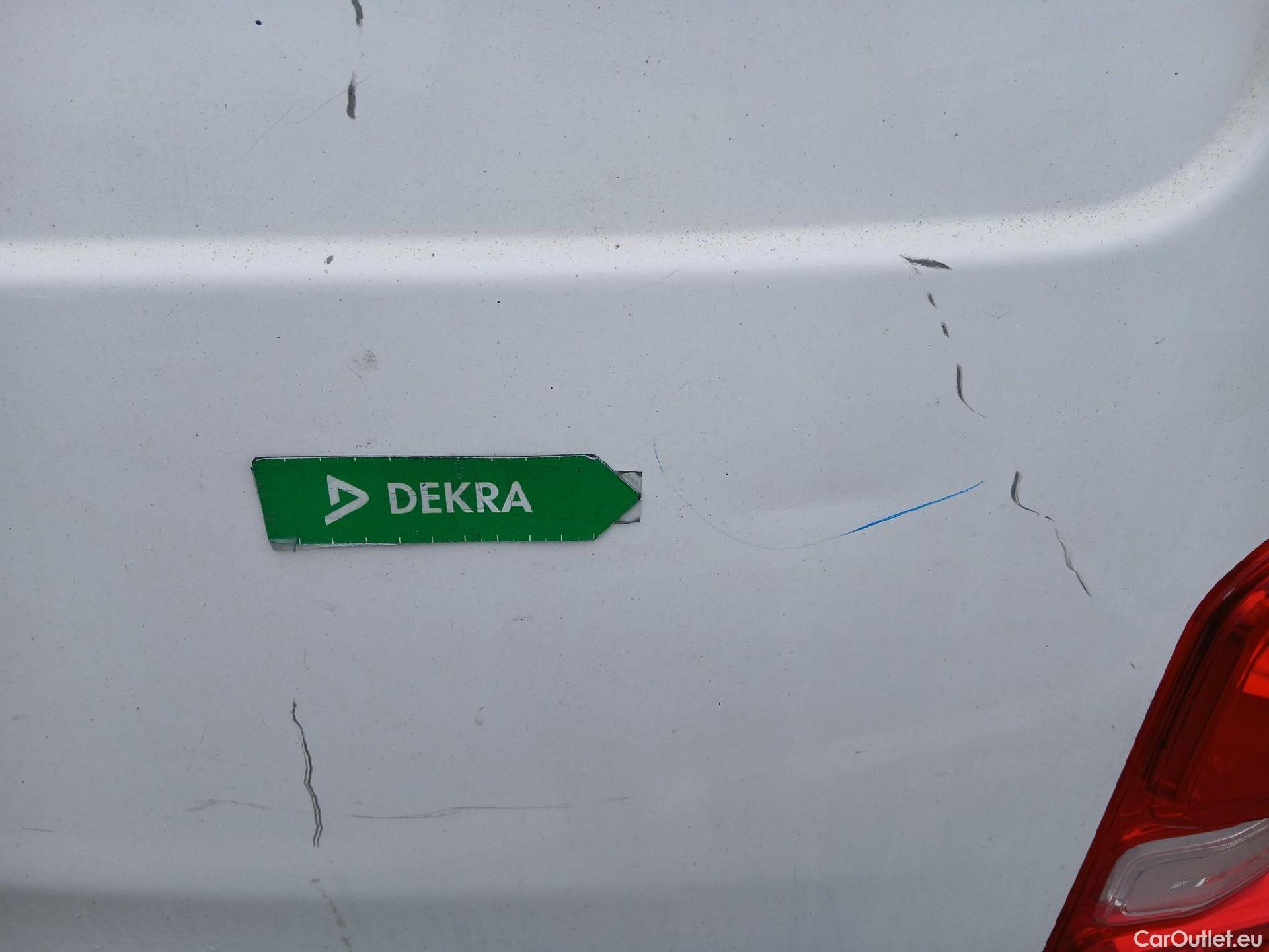  Opel  Vivaro OPEL  / 2019 / 4P / furgón 1.5 Diésel 74kW (100CV) M Std Express (AC) #29