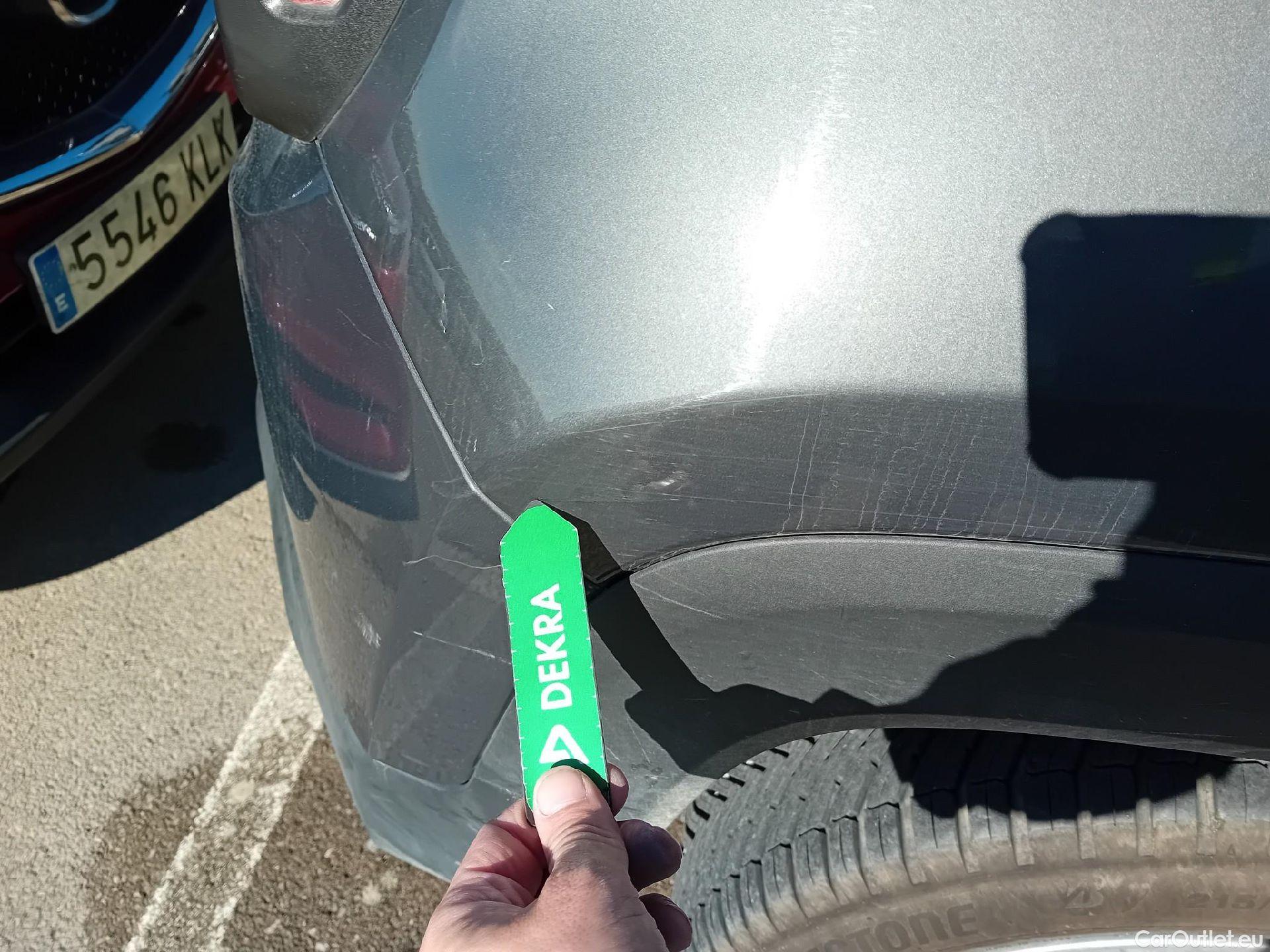  Jeep  Patriot JEEP Renegade / 2014 / 5P / todoterreno Limited 1.0G 88kW (120CV) 4x2 (AC) #46