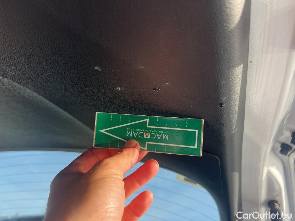  KIA  Sportage KIA  / 2022 / 5P / todoterreno 1.6 CRDi MHEV 100kW (136CV) Business 4X2 #4