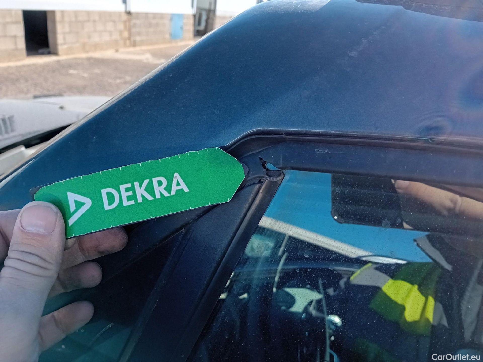  Jeep  Patriot JEEP Renegade / 2014 / 5P / todoterreno Limited 1.0G 88kW (120CV) 4x2 (AC) #28