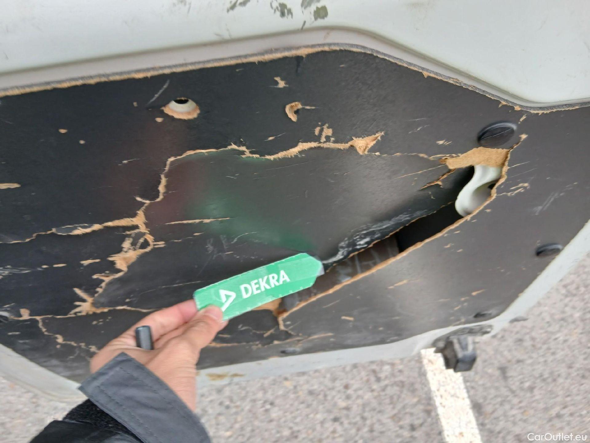  Opel  Vivaro OPEL  / 2019 / 4P / furgón 1.5 Diésel 74kW (100CV) M Std Express (AC) #34