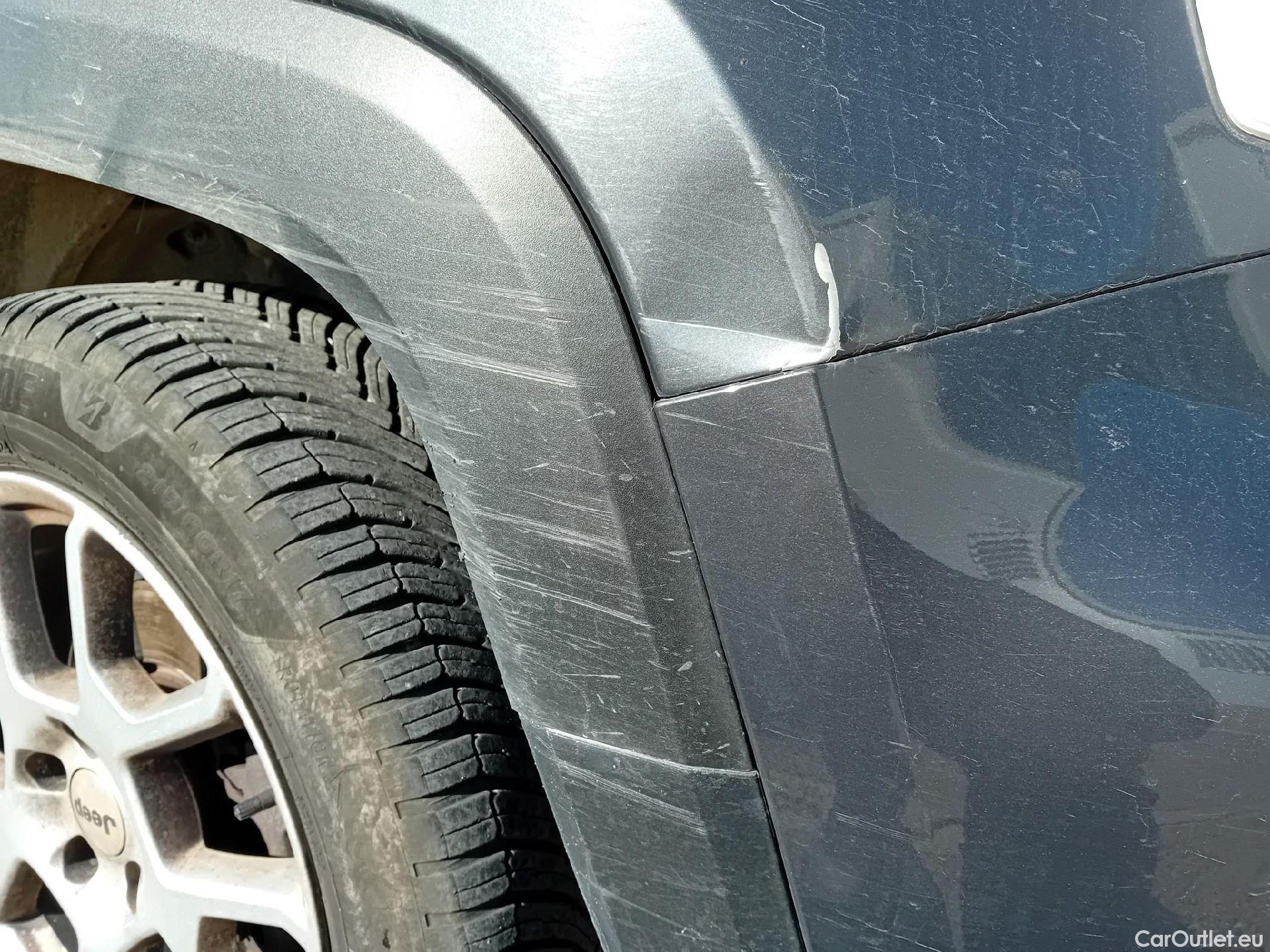  Jeep  Patriot JEEP Renegade / 2014 / 5P / todoterreno Limited 1.0G 88kW (120CV) 4x2 (AC) #4