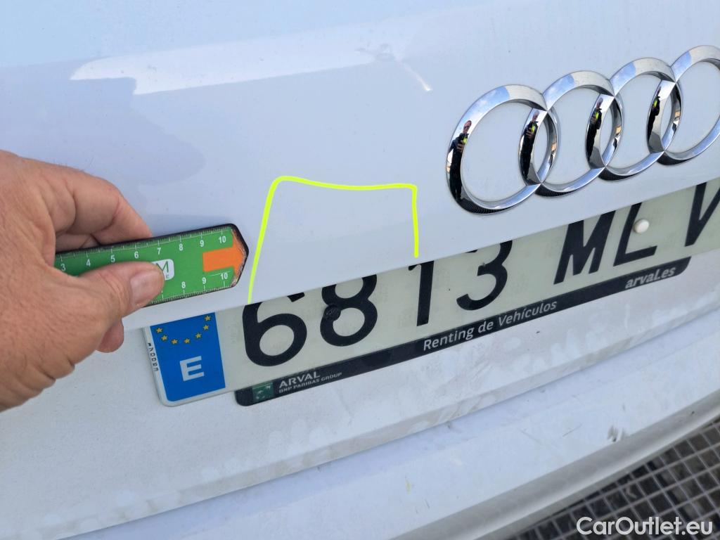  Audi  A1 Sportback AUDI A1 / 2018 / 5P / berlina con portón Sportback Advanced 30 TFSI 81kW (110CV) #2