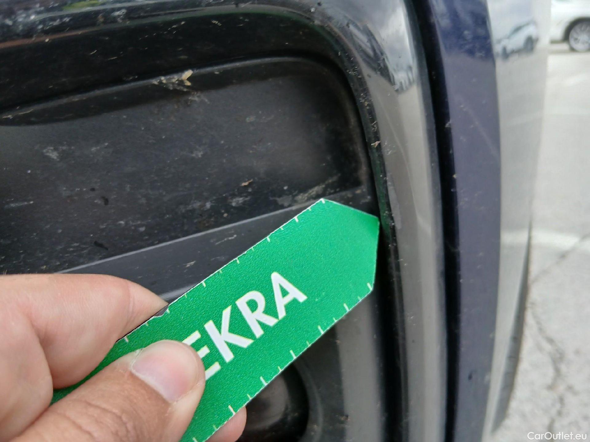  Audi  Q5 AUDI  SPORTBACK / 2020 / 5P / todoterreno Black line 40 TDI 150kW quattro-ultra #6