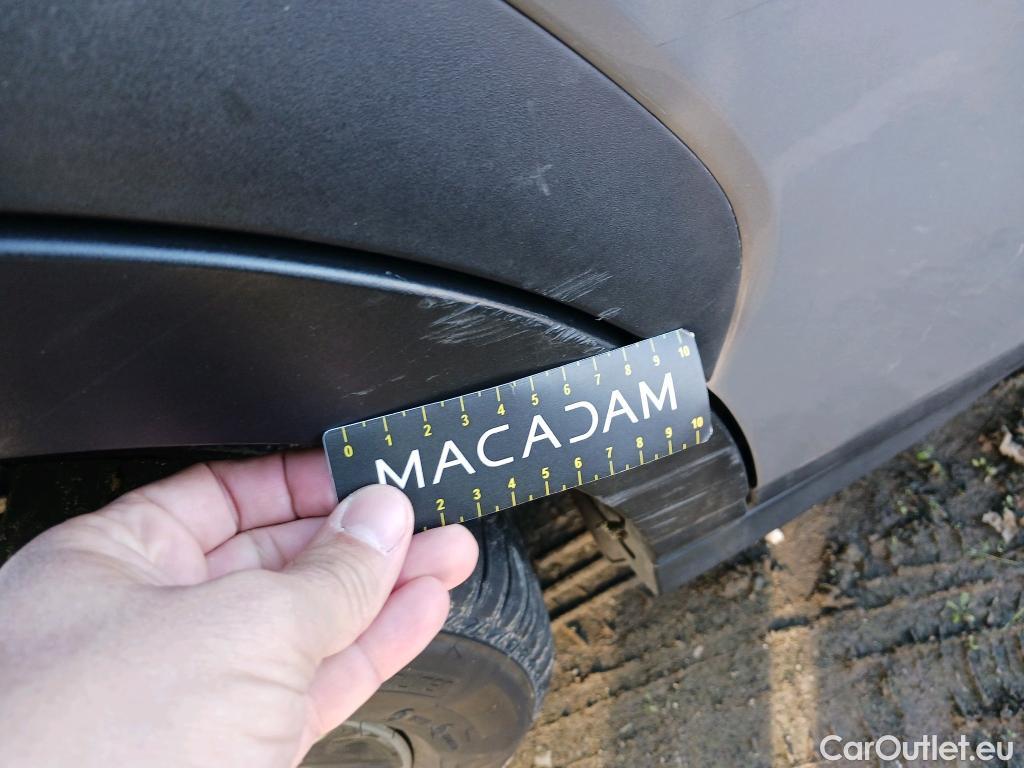  Hyundai  Konna HYUNDAI Kona / 2020 / 5P / todoterreno 1.6 GDI HEV Maxx DCT #32