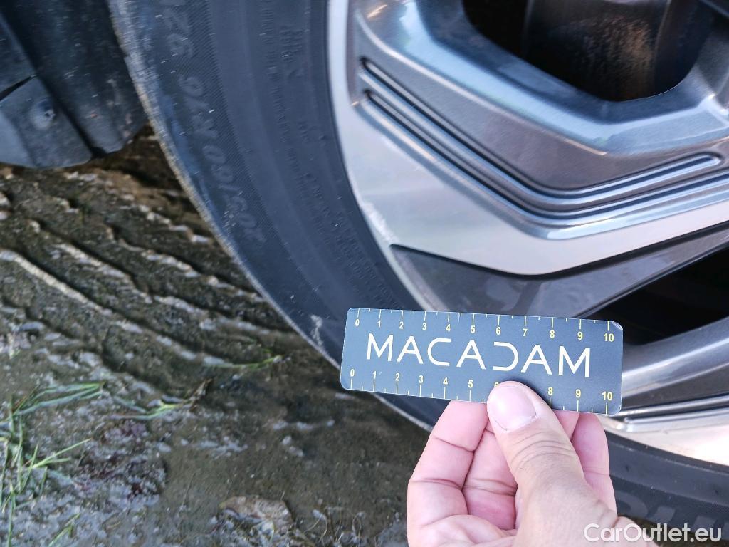  Hyundai  Konna HYUNDAI Kona / 2020 / 5P / todoterreno 1.6 GDI HEV Maxx DCT #4