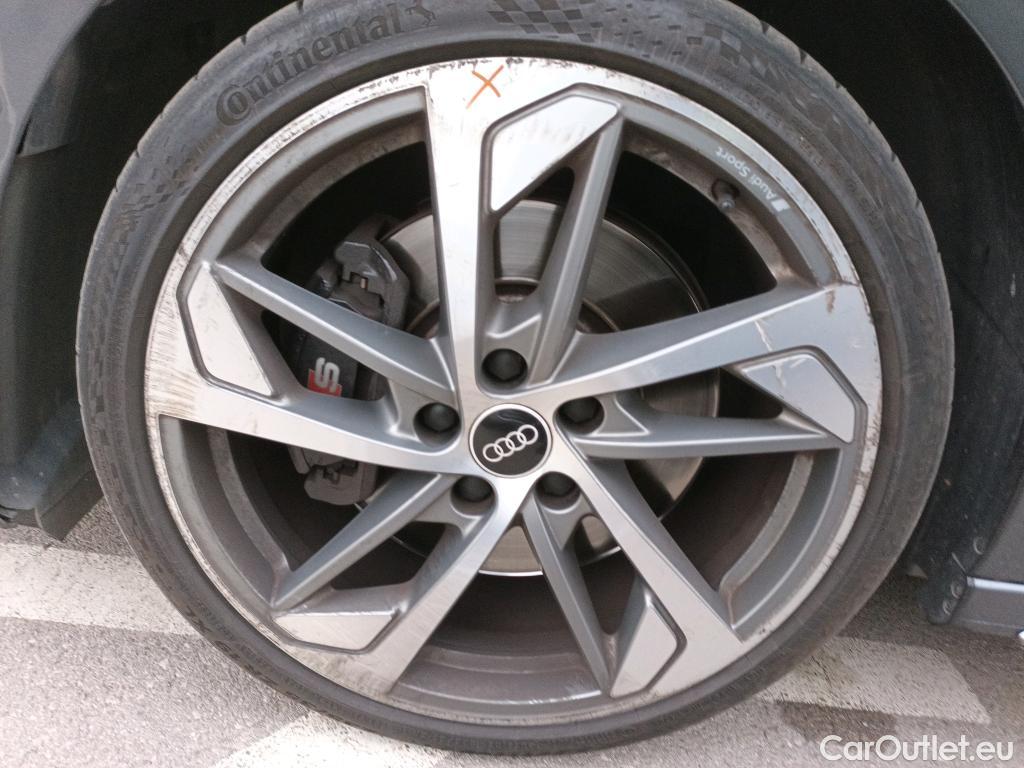  Audi  A3 AUDI  / 2020 / 5P / berlina con portón S3 Sportback TFSI 228kW quattro S tronic #1