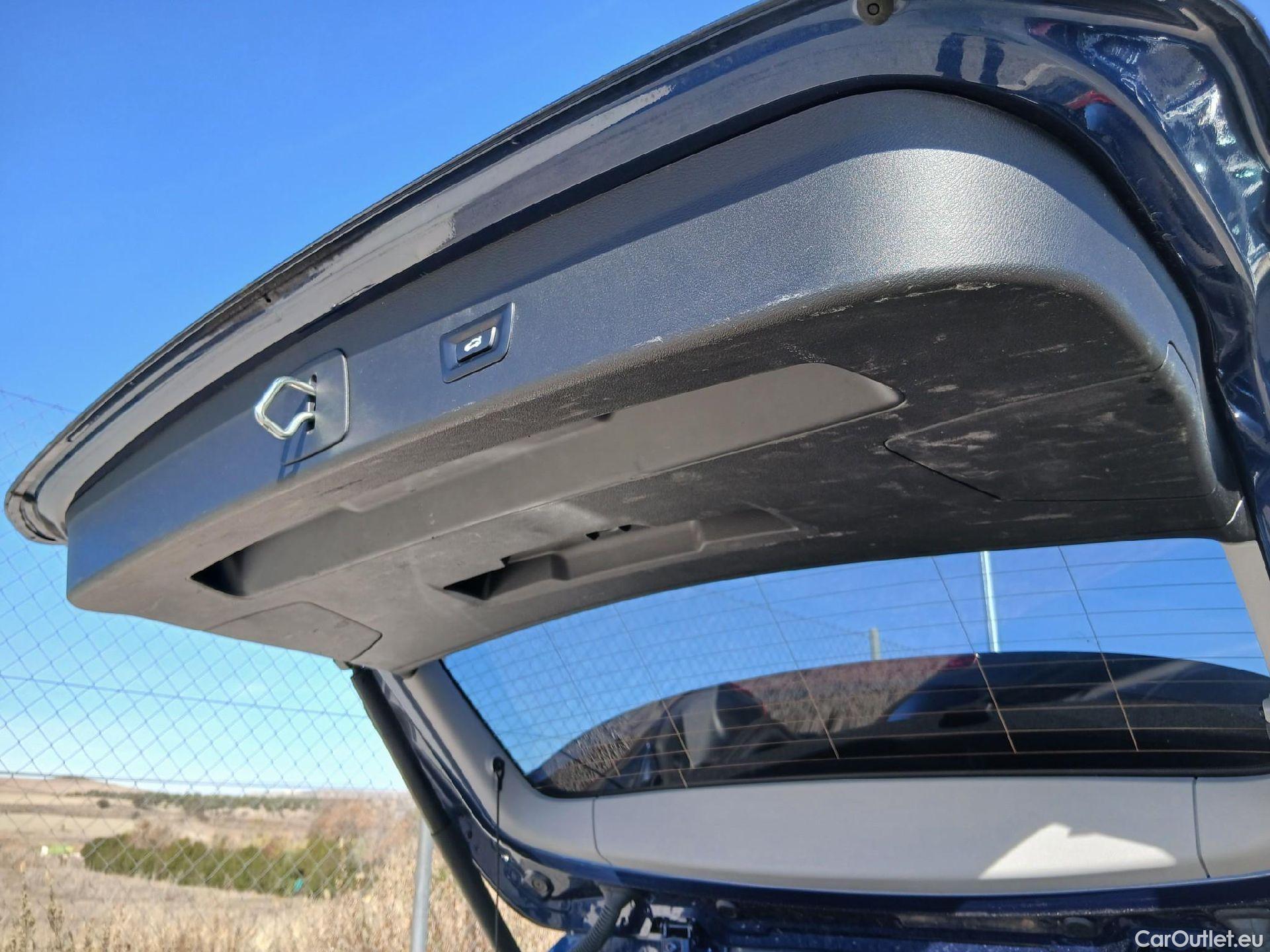  Bmw  X1 BMW  / 2019 / 5P / todoterreno sDrive18dA Corporate #25