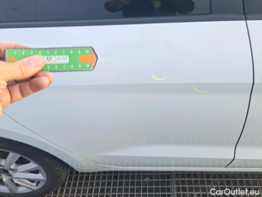  Audi  A1 Sportback AUDI A1 / 2018 / 5P / berlina con portón Sportback Advanced 30 TFSI 81kW (110CV) #24