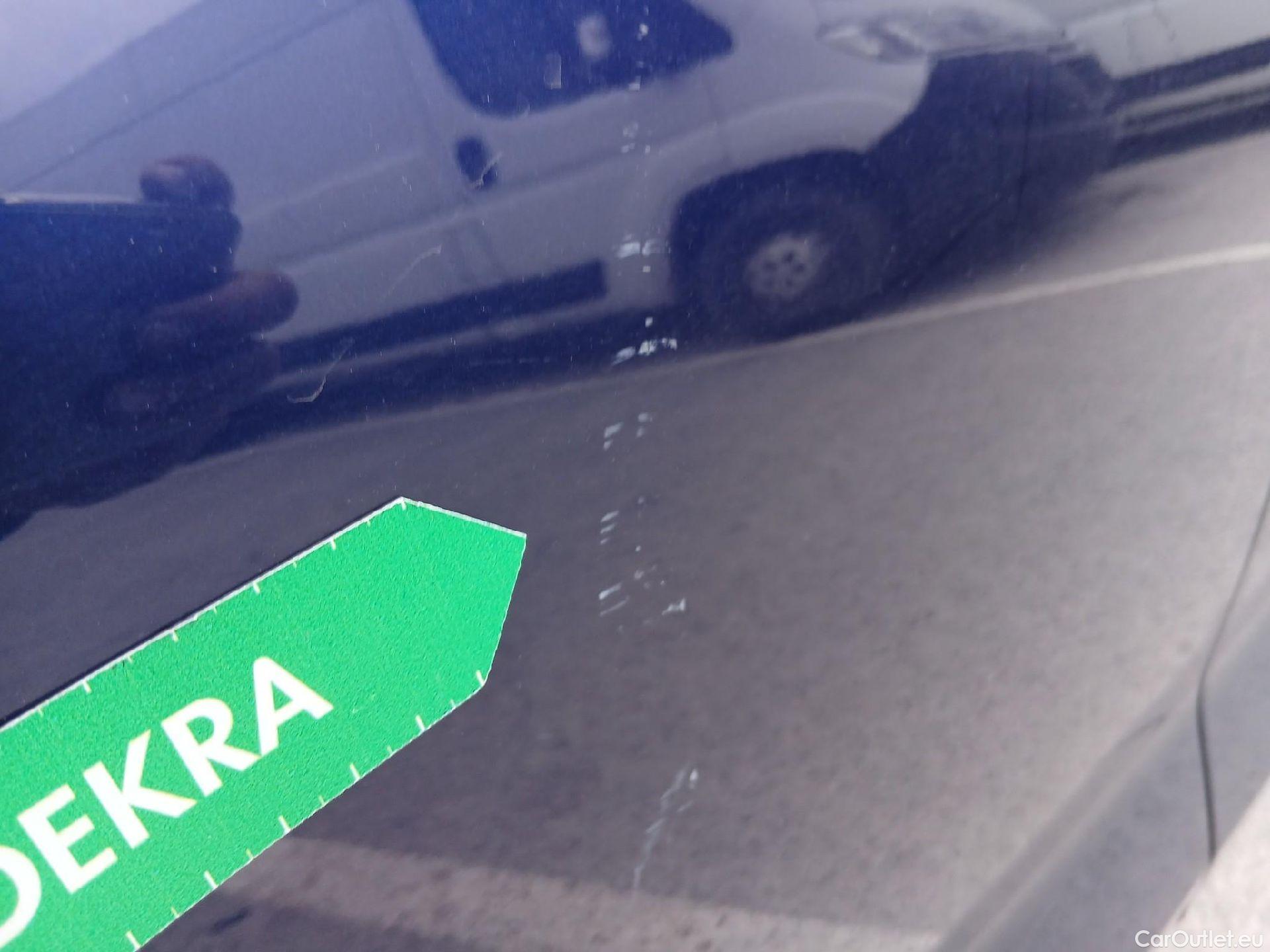  Audi  Q5 AUDI  SPORTBACK / 2020 / 5P / todoterreno Black line 40 TDI 150kW quattro-ultra #16