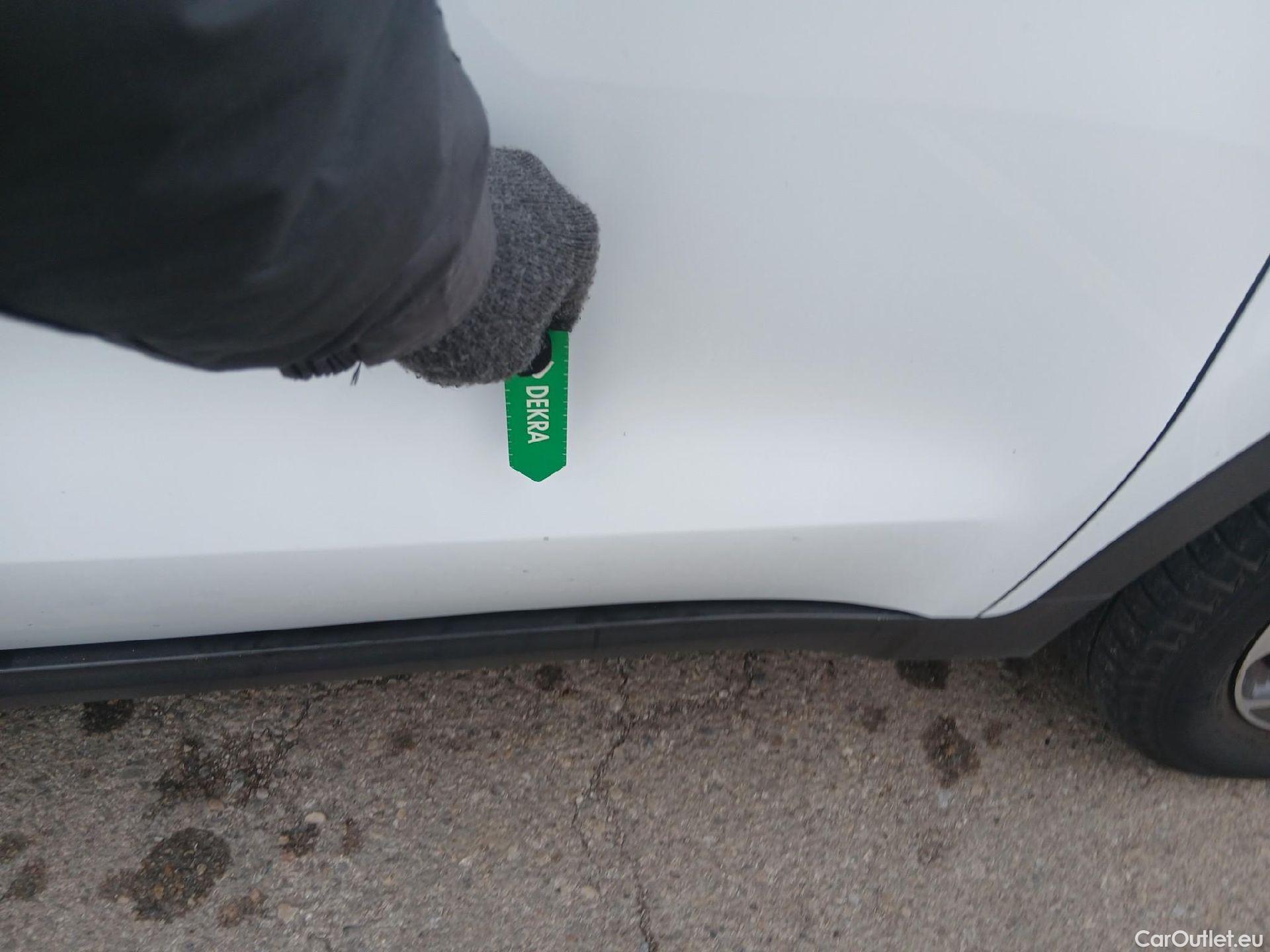  KIA  Sportage KIA  / 2018 / 5P / todoterreno 1.6 MHEV Business 100kW (136CV) 4x2 #21