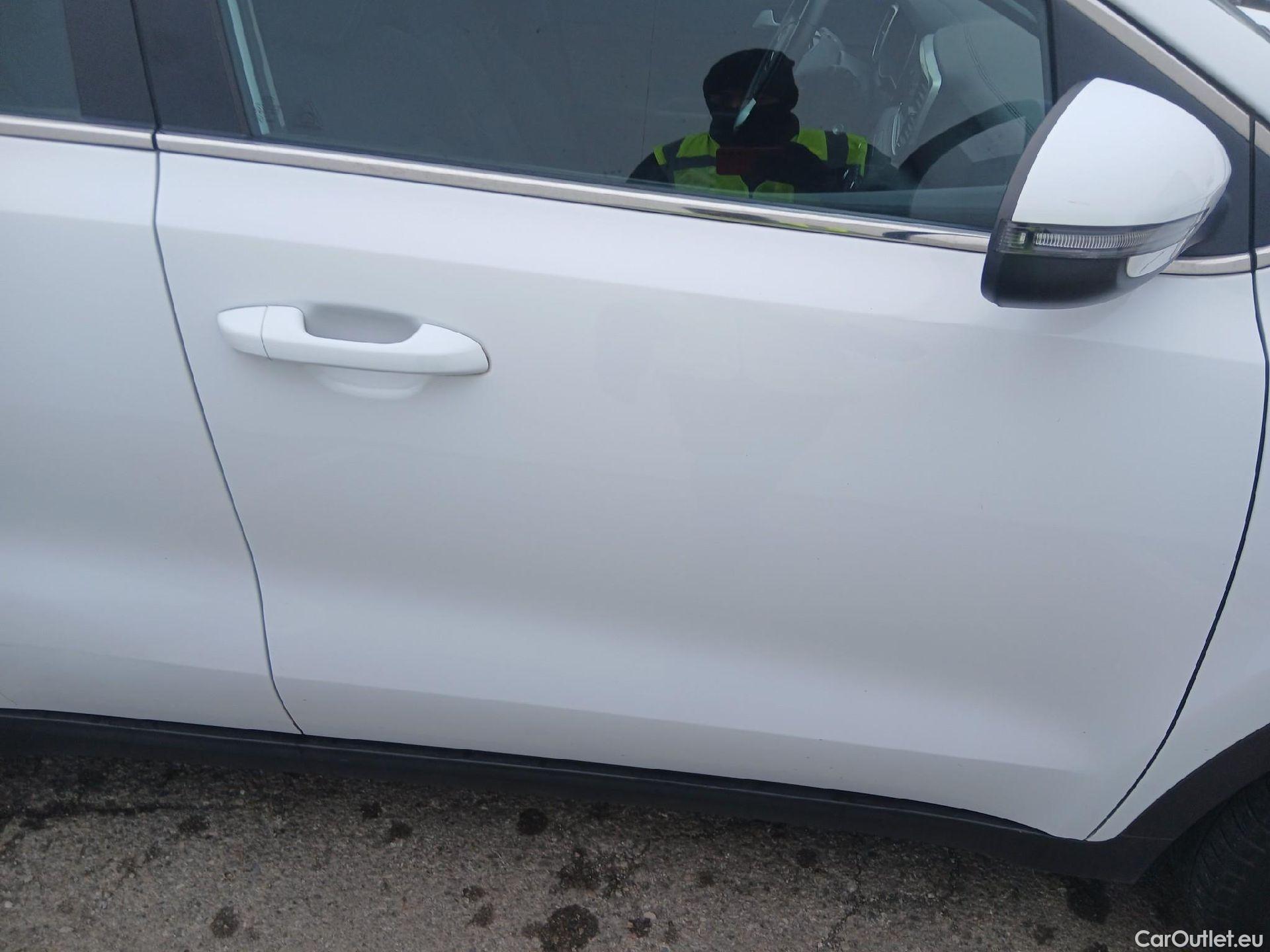  KIA  Sportage KIA  / 2018 / 5P / todoterreno 1.6 MHEV Business 100kW (136CV) 4x2 #22