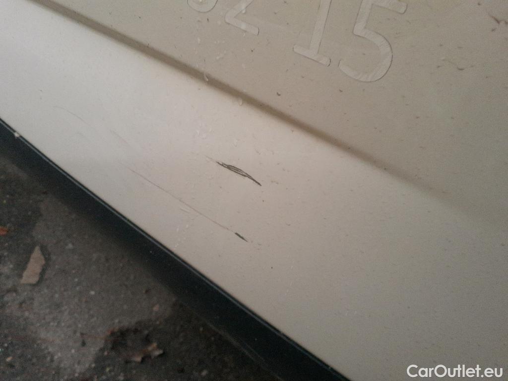  Nissan  Qashqai NISSAN  / 2021 / 5P / todoterreno DIG-T 103kW N-Connecta (Skyline Pack) #3