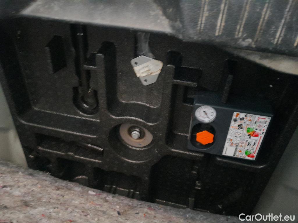  Nissan  Qashqai NISSAN  / 2021 / 5P / todoterreno DIG-T 103kW N-Connecta (Skyline Pack) #5