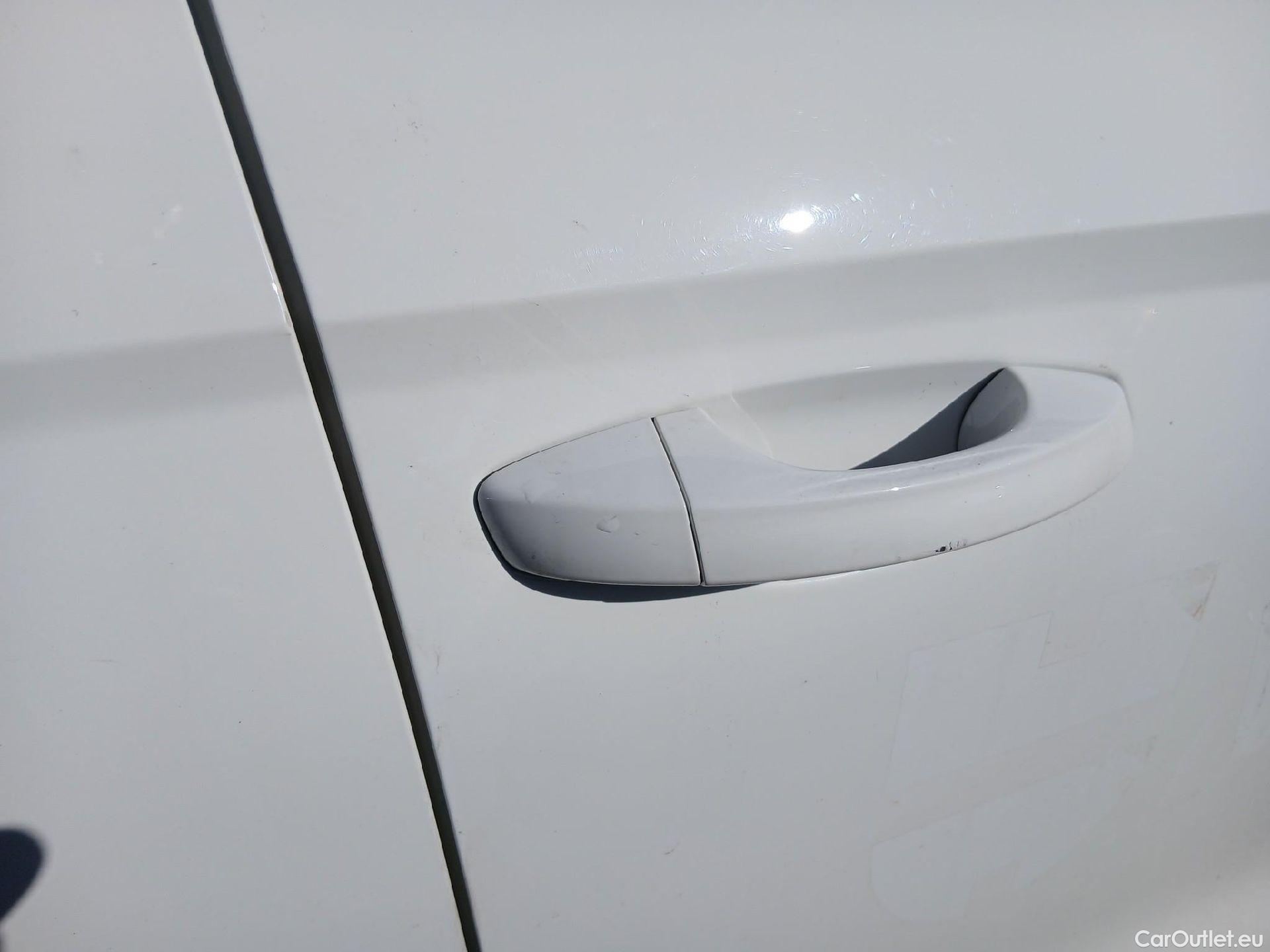  Seat  Arona SEAT  / 2021 / 5P / todoterreno 1.0 TSI 70kW (95CV) Reference XM #37