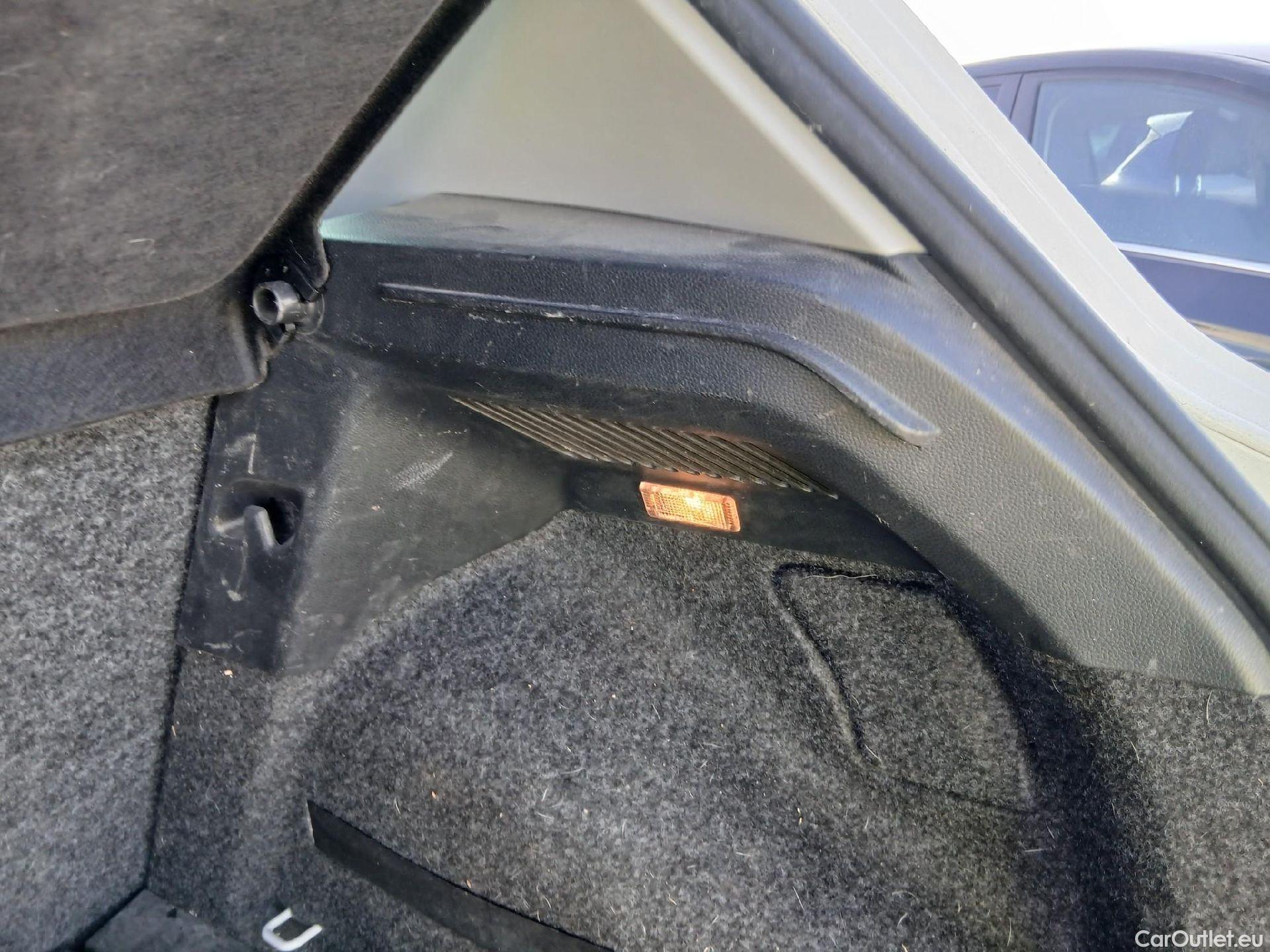  Seat  Arona SEAT  / 2021 / 5P / todoterreno 1.0 TSI 70kW (95CV) Reference XM #34