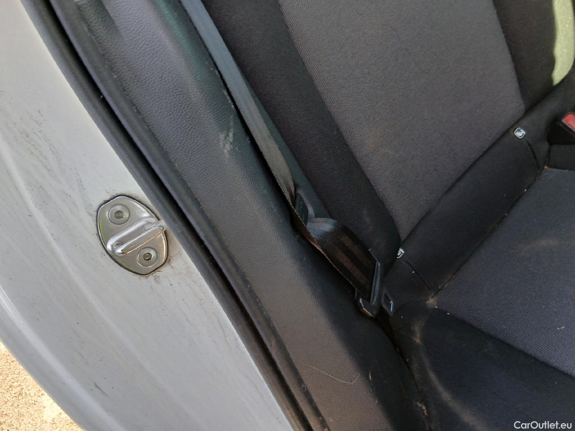  Seat  Arona SEAT  / 2021 / 5P / todoterreno 1.0 TSI 70kW (95CV) Reference XM #47