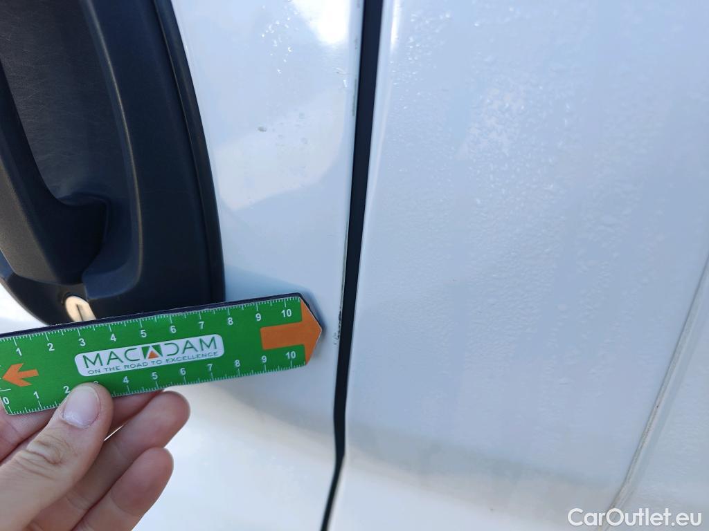  Citroen  Jumper CITROEN  / 2014 / 4P / furgón BlueHDi 103KW (140CV) Furgón 35L2H2 #27