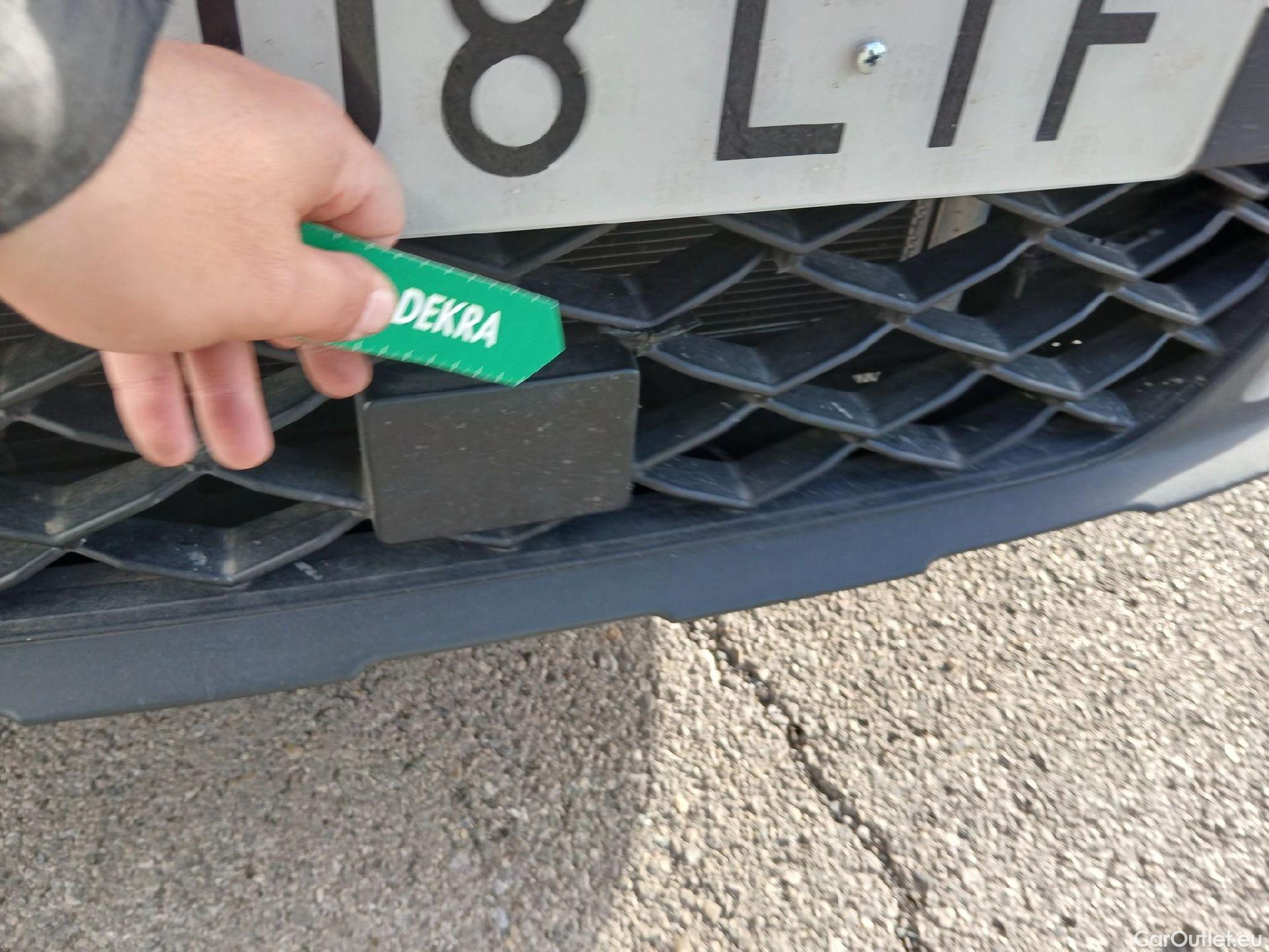  Seat  Arona SEAT  / 2017 / 5P / todoterreno 1.0 TSI 81kW (110CV) Style Plus (AC) #9