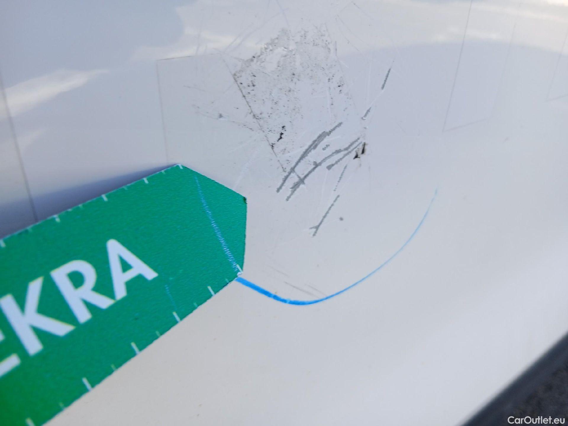  Seat  Arona SEAT  / 2021 / 5P / todoterreno 1.0 TSI 70kW (95CV) Reference XM #18