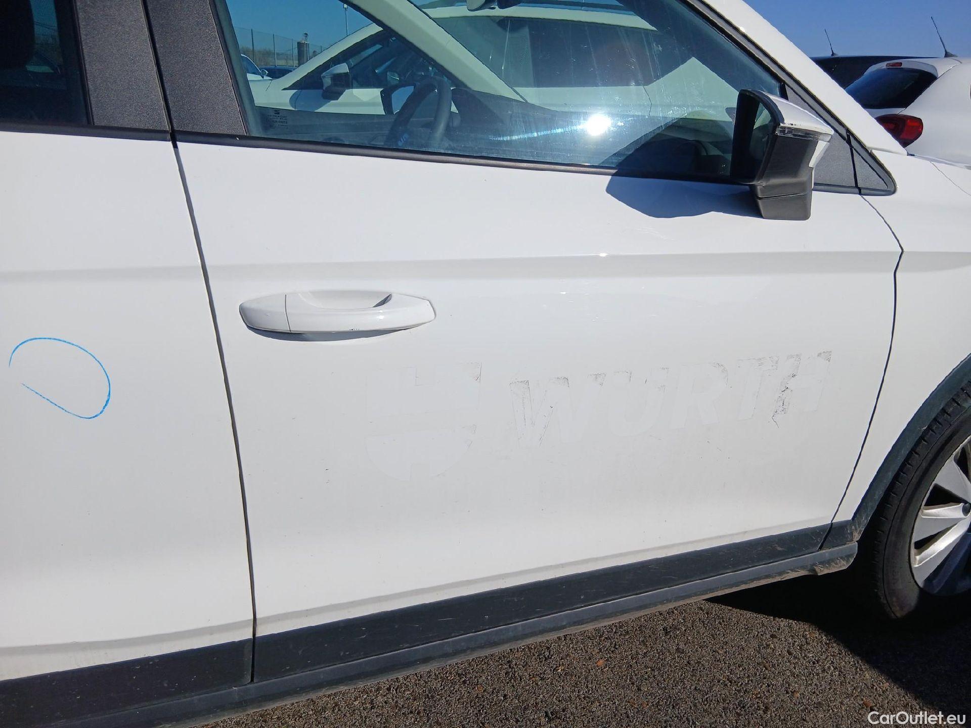  Seat  Arona SEAT  / 2021 / 5P / todoterreno 1.0 TSI 70kW (95CV) Reference XM #36