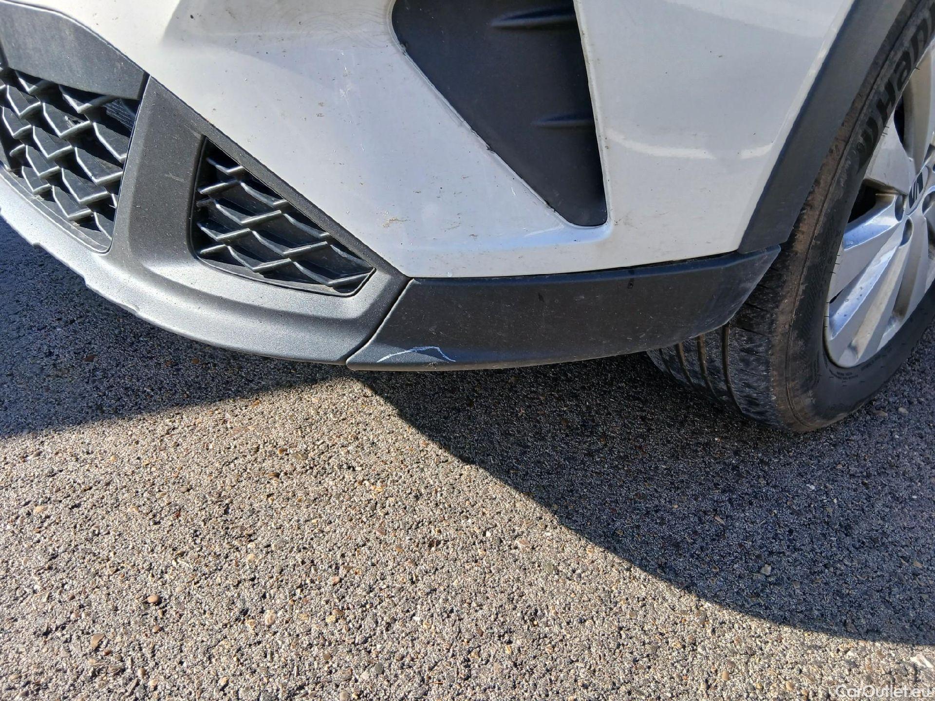  Seat  Arona SEAT  / 2021 / 5P / todoterreno 1.0 TSI 70kW (95CV) Reference XM #13