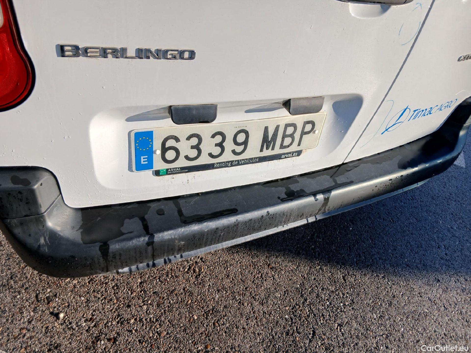  Citroen  Berlingo CITROEN  / 2018 / 4P / monovolumen compacto Talla M BlueHDi 100 S&S LIVE PACK #15