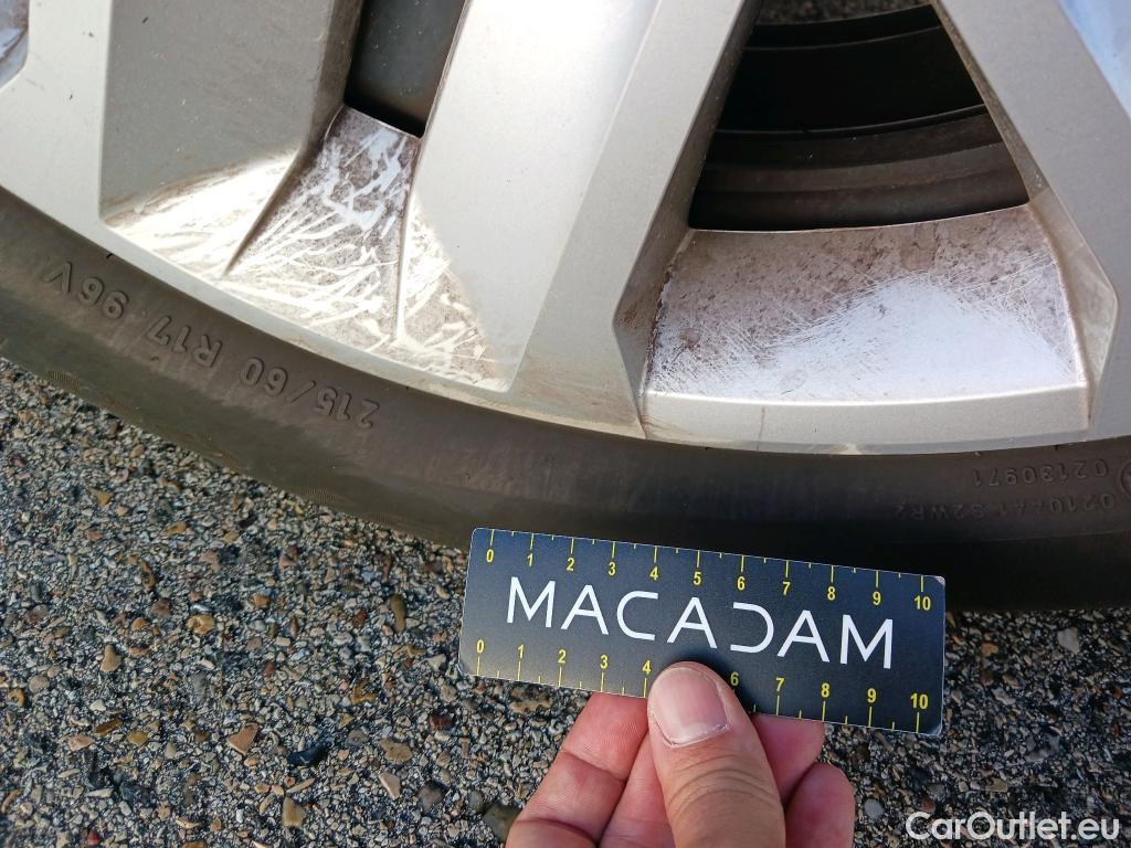  Renault  Captur  II Intens 1.0 TCe 90CV MT6 E6d #28