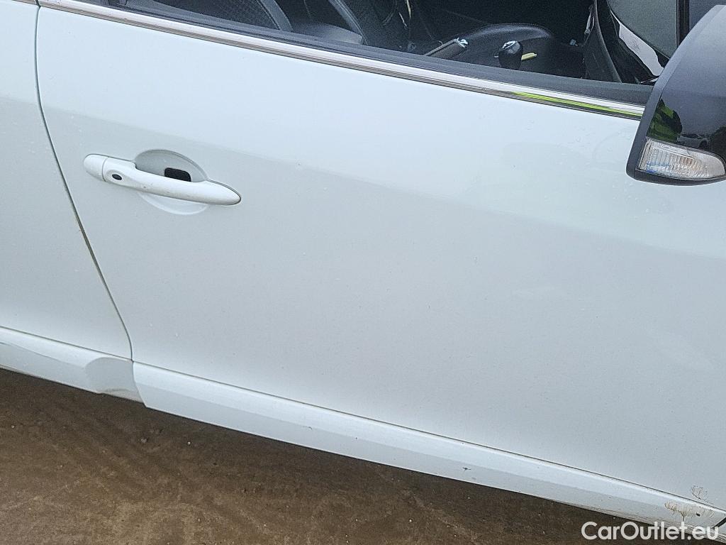  Renault  Megane RENAULT MÉGANE 5p 3G familiar Sp. Tou. Bose Energy dCi 130 S&S Euro 6 #74