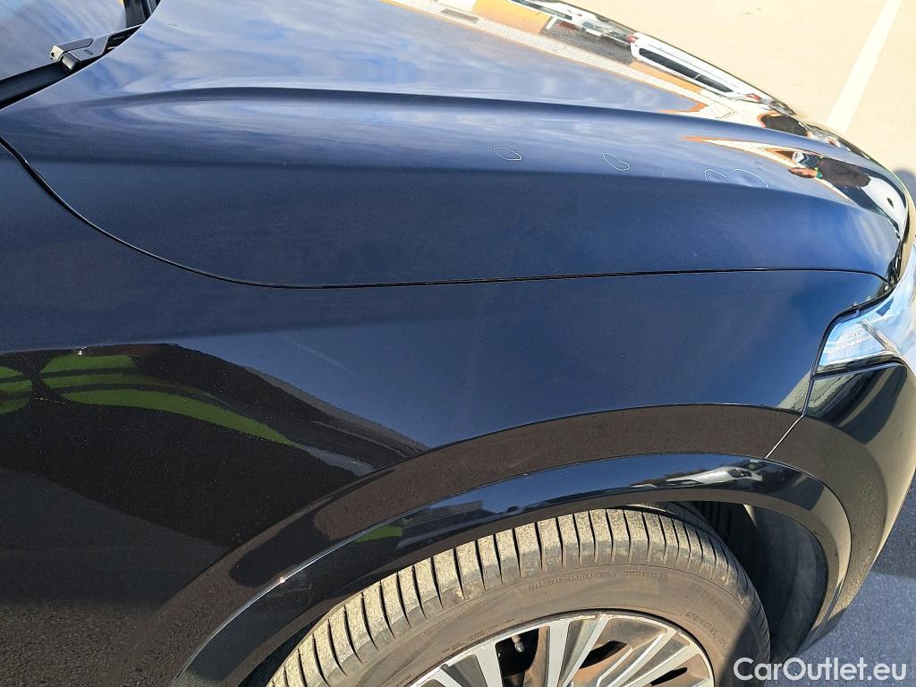  Volvo  XC90 VOLVO  / 2019 / 5P / todoterreno 2.0 B5 D5 AWD Business Plus Auto #1